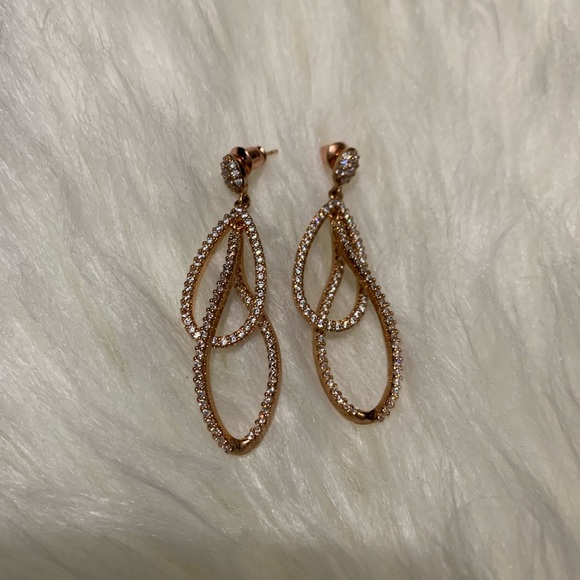 Jewelry - Twisted Teardrop Sparkle Earrings Jewelry - Twisted Teardrop Sparkle Earrings